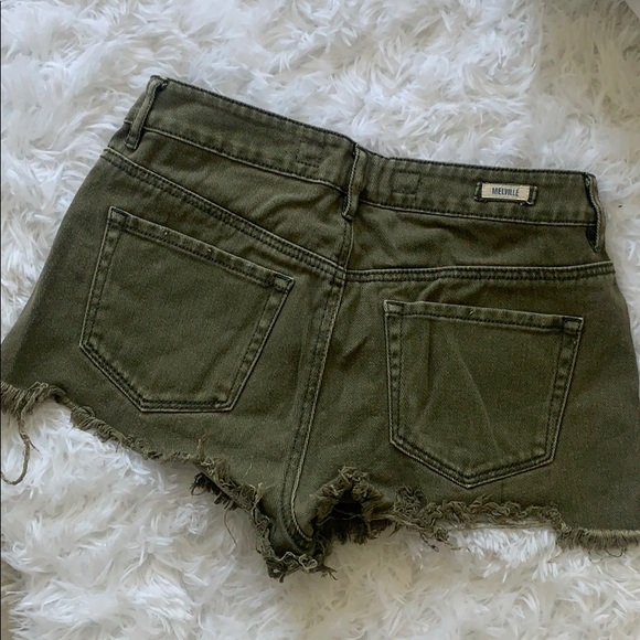 RARE Brandy Melville Shorts - Picture 2 of 8
